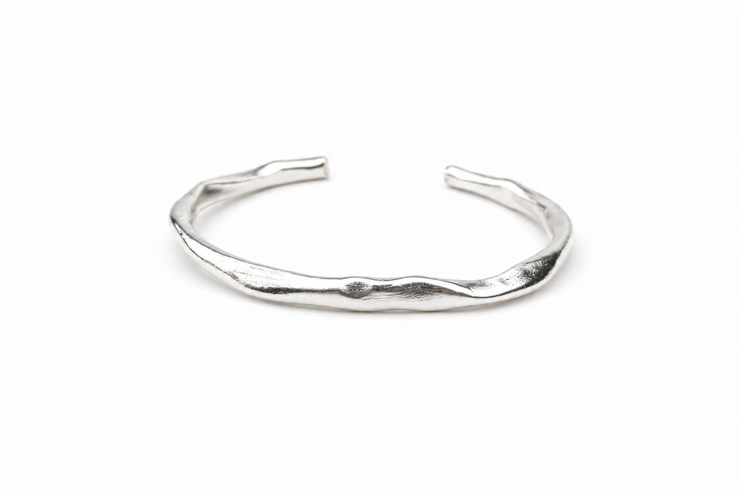 senn | #201 Contour Cuff