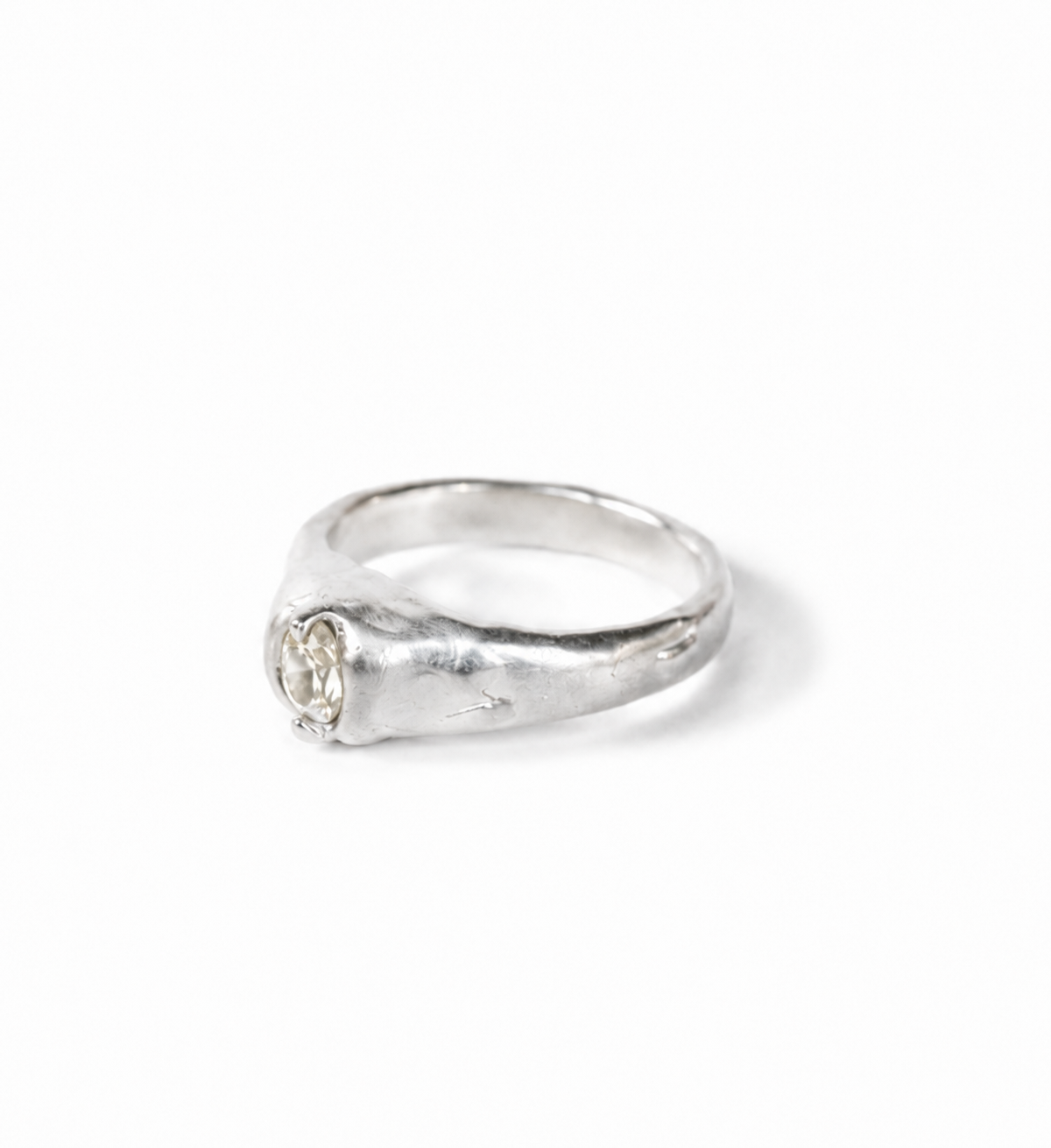 senn | #103 Hold Ring / CZ